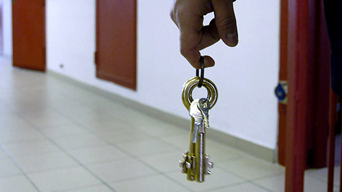 24 luglio 2024 Carceri, Di Giacomo consegna le chiavi delle carceri alla Presidenza del Consiglio